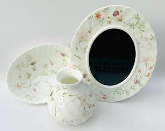 Wedgwood Bone China Set – Vintage Floral Vase, Pin Dish and Framed Miniature, Made in England