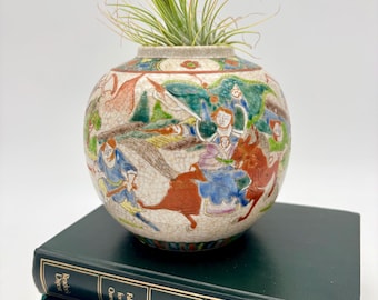 Chinese Ginger Jar Crackle Glaze Famille Verte Warriors Vase Vintage Porcelain 23cm No lid