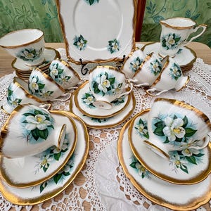 Salisbury China Tea Trio – Vintage Bone China Cup Saucer Plate Set Floral England