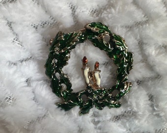 Vintage Green Enamel Christmas Wreath Brooch Candles holiday party jewelry jewellery