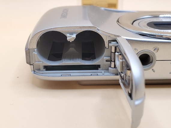 Medion Digital Camera MD 86243 12.0MP 4xzoom CCD Tested Working - Etsy