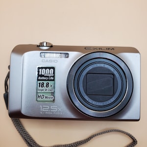 CASIO EXILIM EX-H30 16MP compacte digitale camera 12,5x zoom beeldstabilisatie