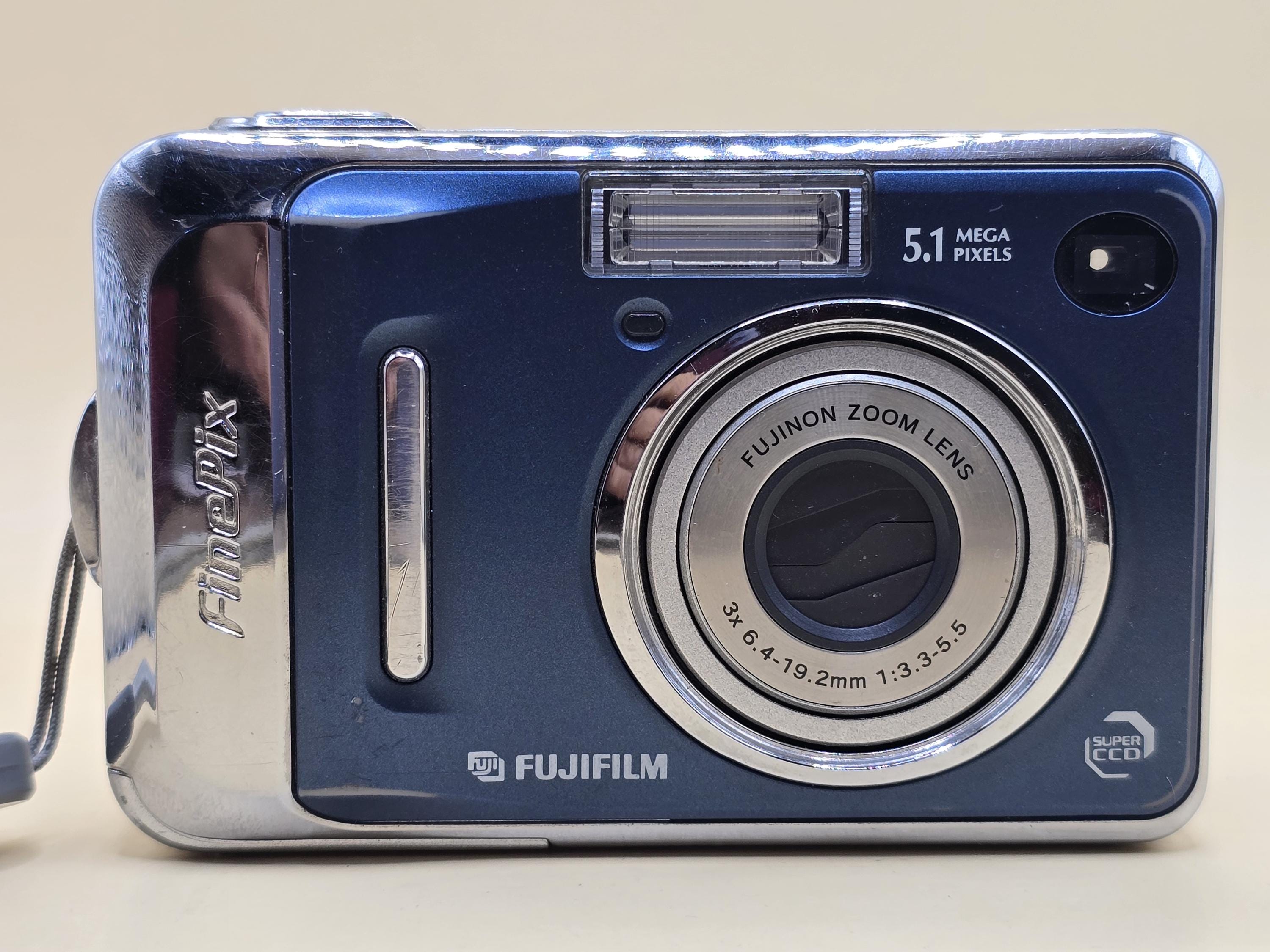 【動作確認済み】FUJIFILM FINEPIX A500 単三電池　② FUJIFILM FinePix A500 シルバー 単3電池駆動 - メルカリ