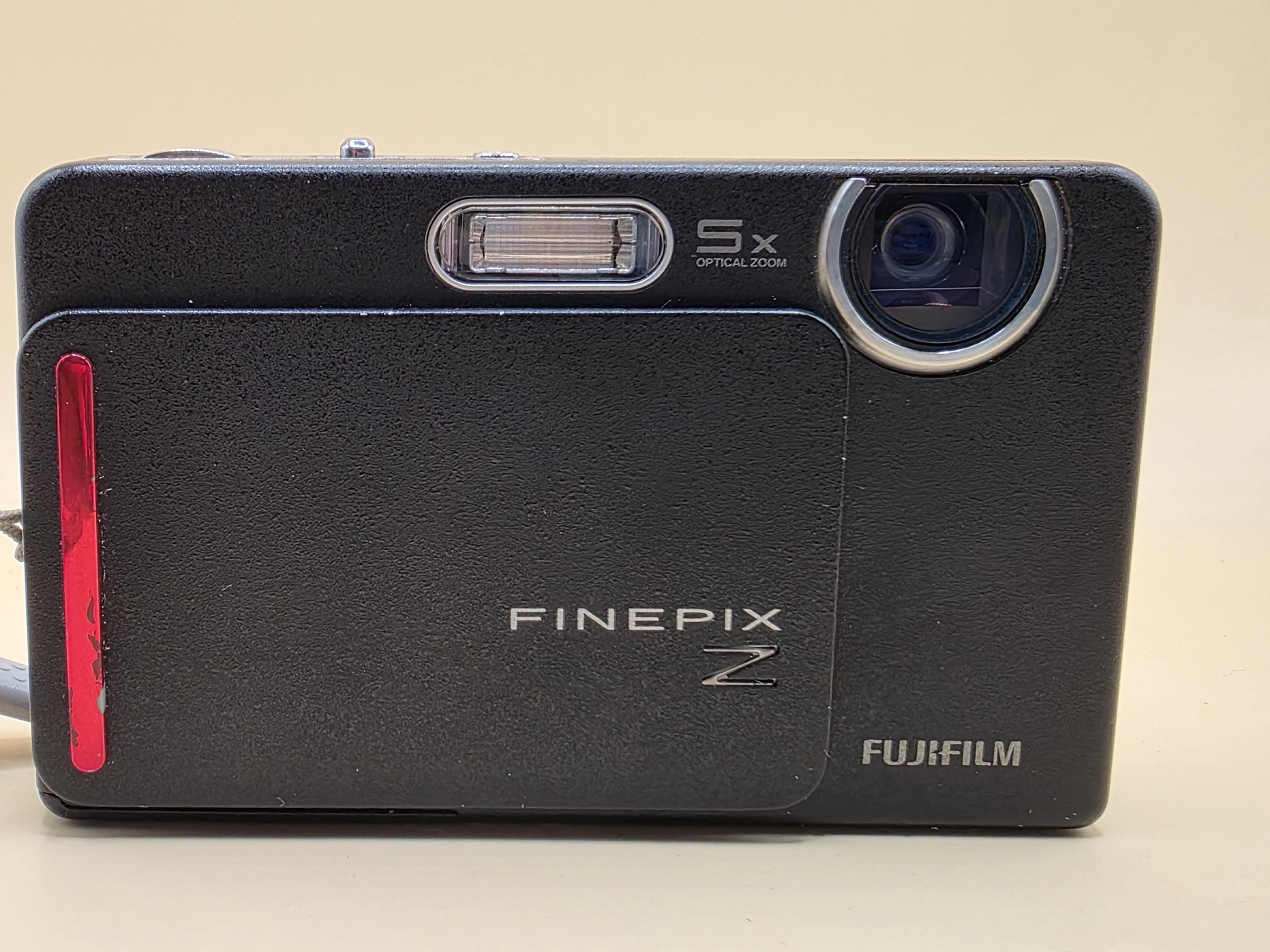 FujiFilm FinePix Z300 With 3-Inch Touchscreen Control FUJIFILM