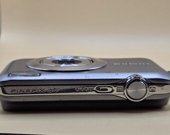 富士フイルム FinePix JV100 シルバー デジタルカメラ & バッテリー