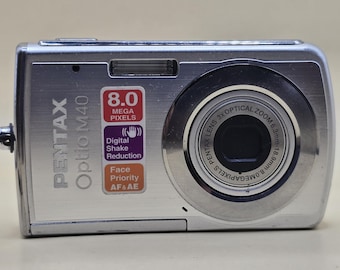 Fotocamera digitale compatta Pentax Optio M40 8.0MP Silver testata