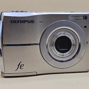 Olympus FE-45 Black/Silver 10MP 2.5&quot; Screen Digital Camera with 3x Optical Zoom
