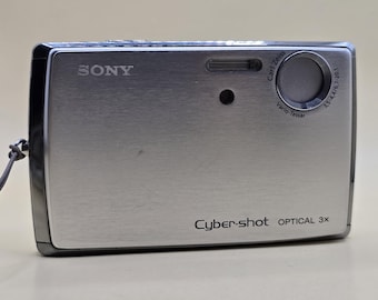 Cámara digital Sony CyberShot DSC-T33 de 5 MP con zoom óptico de 3x