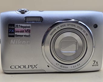 Nikon COOLPIX S3500 シルバー 7倍ズーム 71UkkUckAGL.jpg_BO30,255,255,