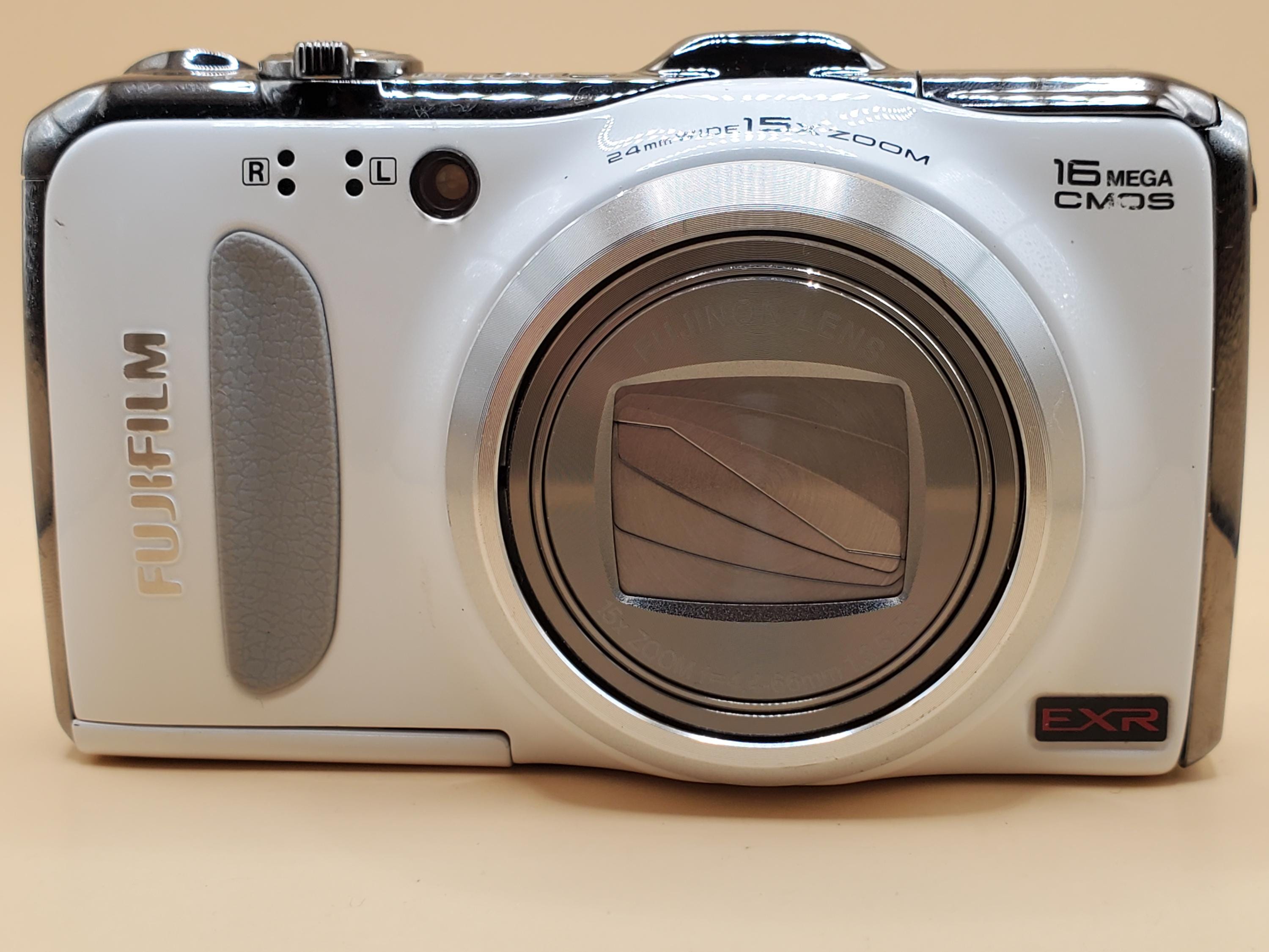 FUJIFILM FinePix F600EXR ホワイト 1433 Amazon | FUJIFILM デジタルカメラ FinePix F600EXR シャンパン