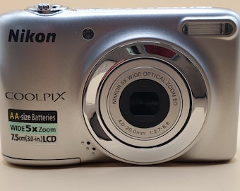 カシオ エクシリム EX-Z9 8.1MP デジタルカメラ テスト済み