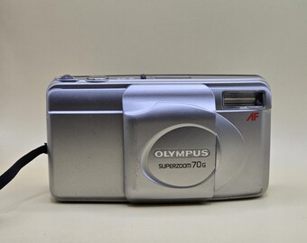 Olympus Superzoom 70G AF Fotocamera a pellicola 35mm Punta e scatta Vintage Retro