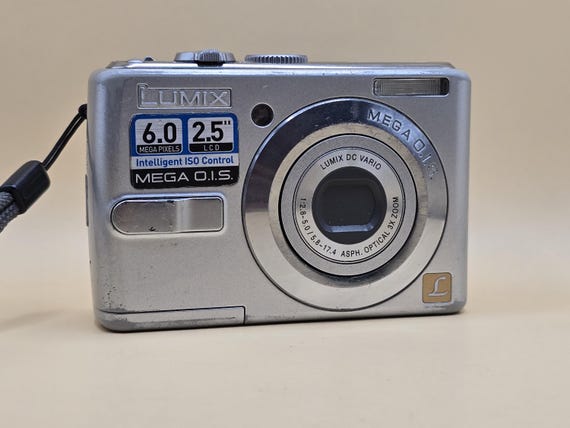 Pièces détachées Panasonic DMCFX7EGR (LUMIX) appareil