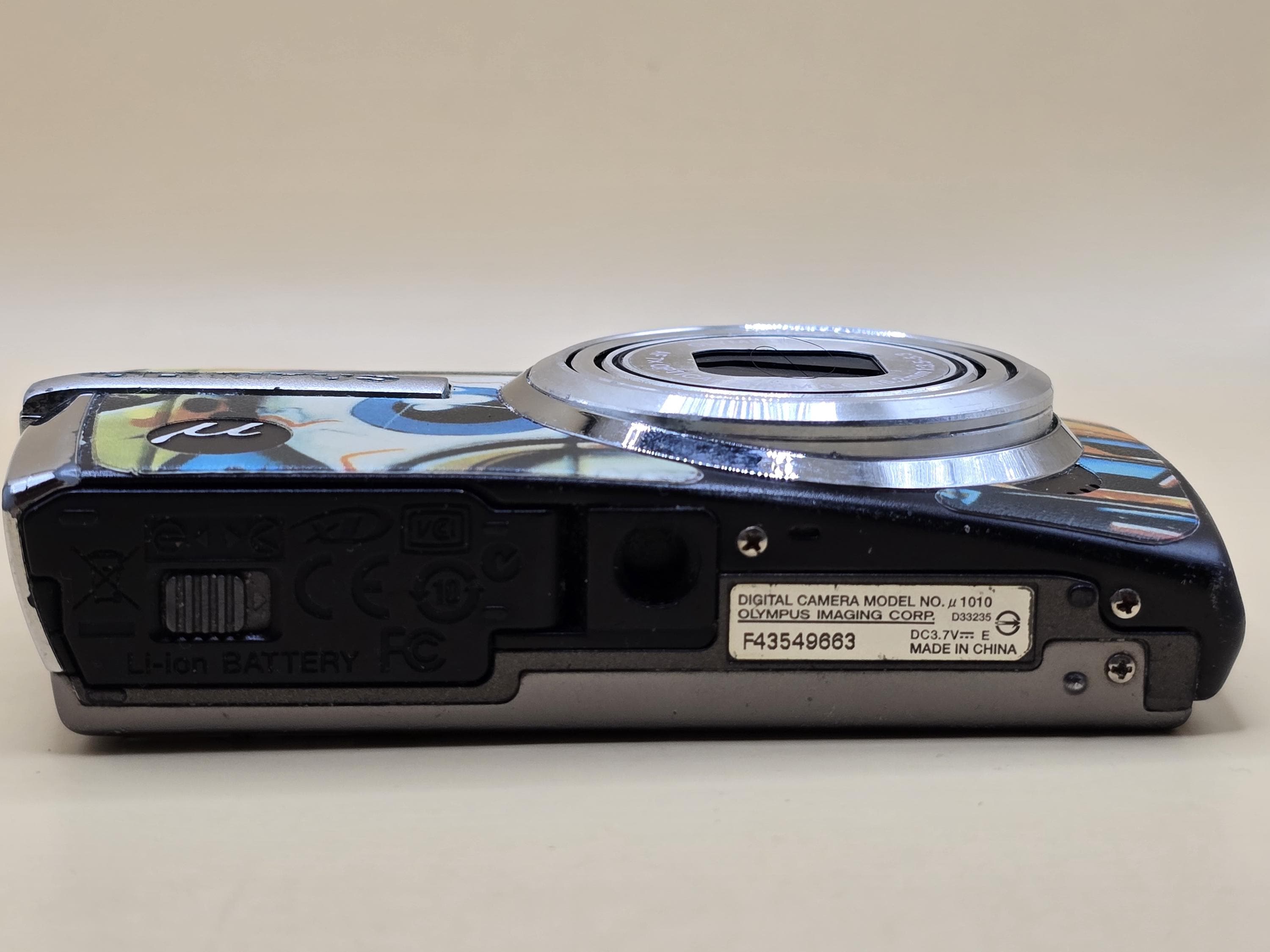OLYMPUS μ Digital Camera, 10.1 Megapixels