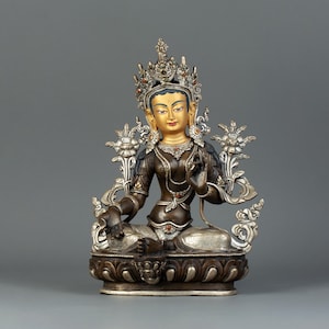 Statua di Tara verde ossidata splendidamente realizzata / Madre della compassione e della protezione / Arte autentica