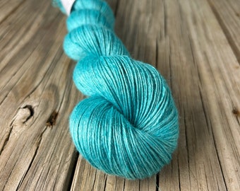 Bamboo Linen Yarn, teal turquoise, fingering weight yarn, Kiss From A Mermaid