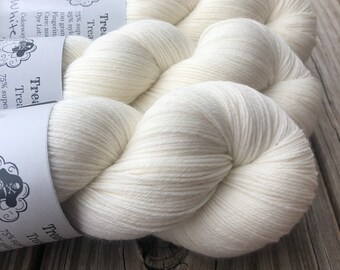 Hand Dyed Sock Yarn, natural cream ecru, White Sand Beaches, Treasured Toes Sock Yarn, fingering weight