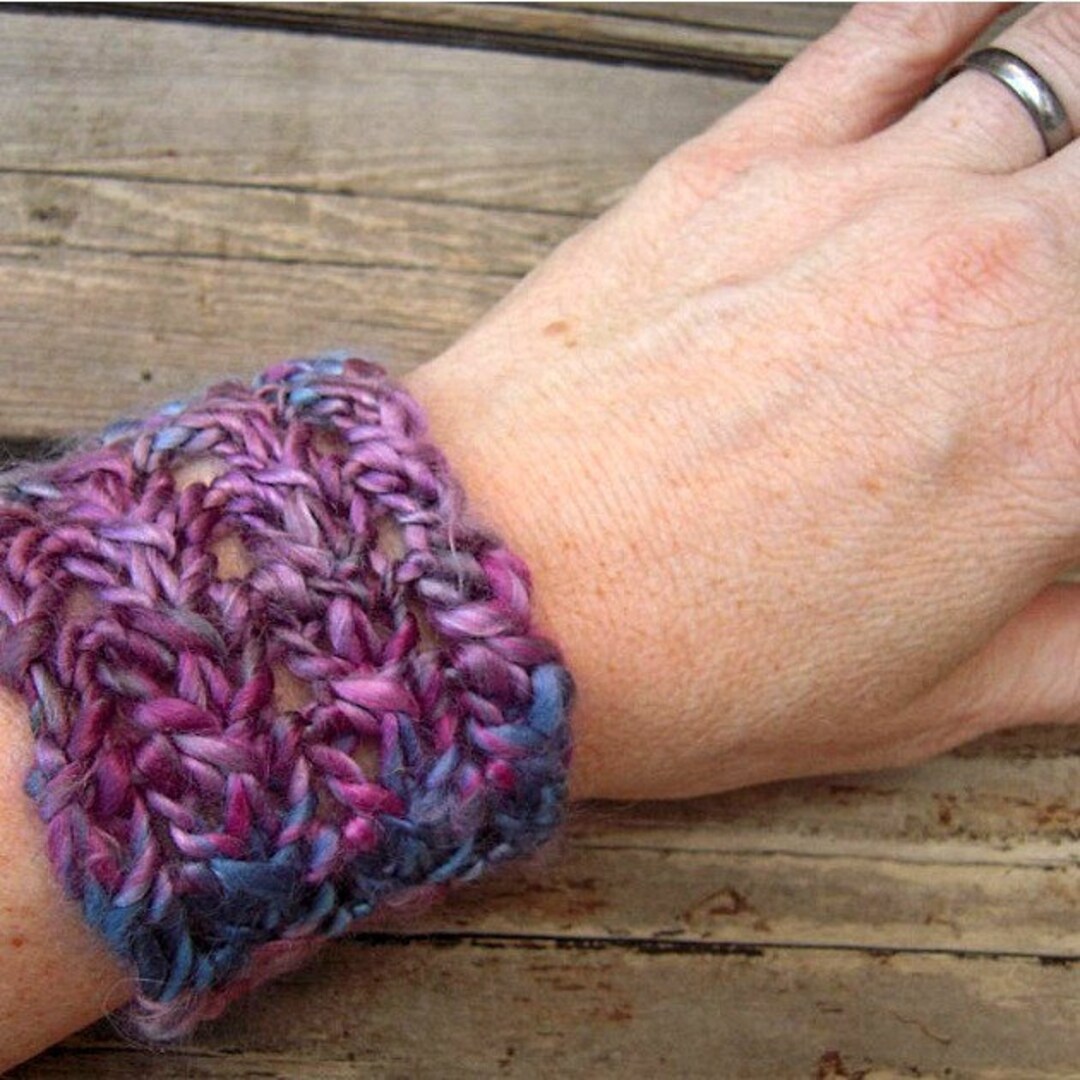Handspun Shimmery Lace Wrist Cuff Knitting Pattern. Digital Download ...