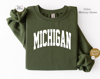Michigan Sweatshirt, Vintage Michigan State Sweatshirt, Michigan Gift Sweatshirt, Michigan Vacation Trip Sweater, Michigan Gift
