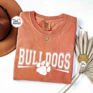 Vintage Bulldogs-skjorta, Comfort Colors Bulldogs-matchdagströja, Bulldogs maskottröja, Teacher Gameday-skjorta, Bulldog Tailgate Football Mama Yam