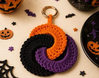 Halloween Crochet Pattern Keychain, Spooky Interlocking Rings Bag Charm, Easy Crochet Keyring Tutorial, PDF Pattern with Video Tutorial