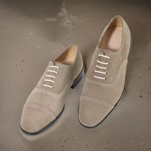 Handmade  Men&#39;s  Ash Beige Suede Cap Toe Laceup Oxford Dress Shoes