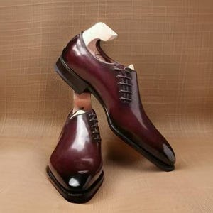 side laced oxford shoes