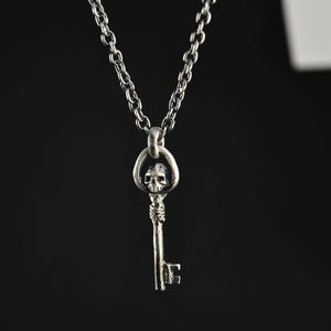 Men&#39;s Skull Key Necklace – Handmade Sterling Silver Pendant - Oxidized Gothic Jewelry - Skeleton Key Charm - Gift for Him - Birthday Jewelry