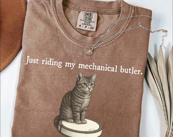 Funny Cat Roomba T-Shirt: Robot Vacuum Rider Tee