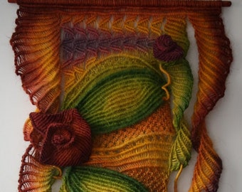 Rainbow Macrame Wall Hanging - wykonane ze sznurka sizalowego