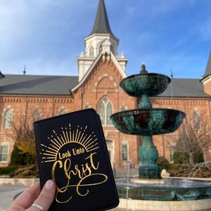 Ordinance Card Wallet mit Temple Recomend Inhaber; Blicke auf Christus