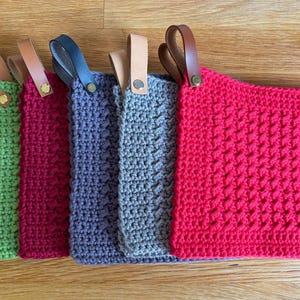 Handmade Moss Stitch Crochet Pot Holders – Set of 2