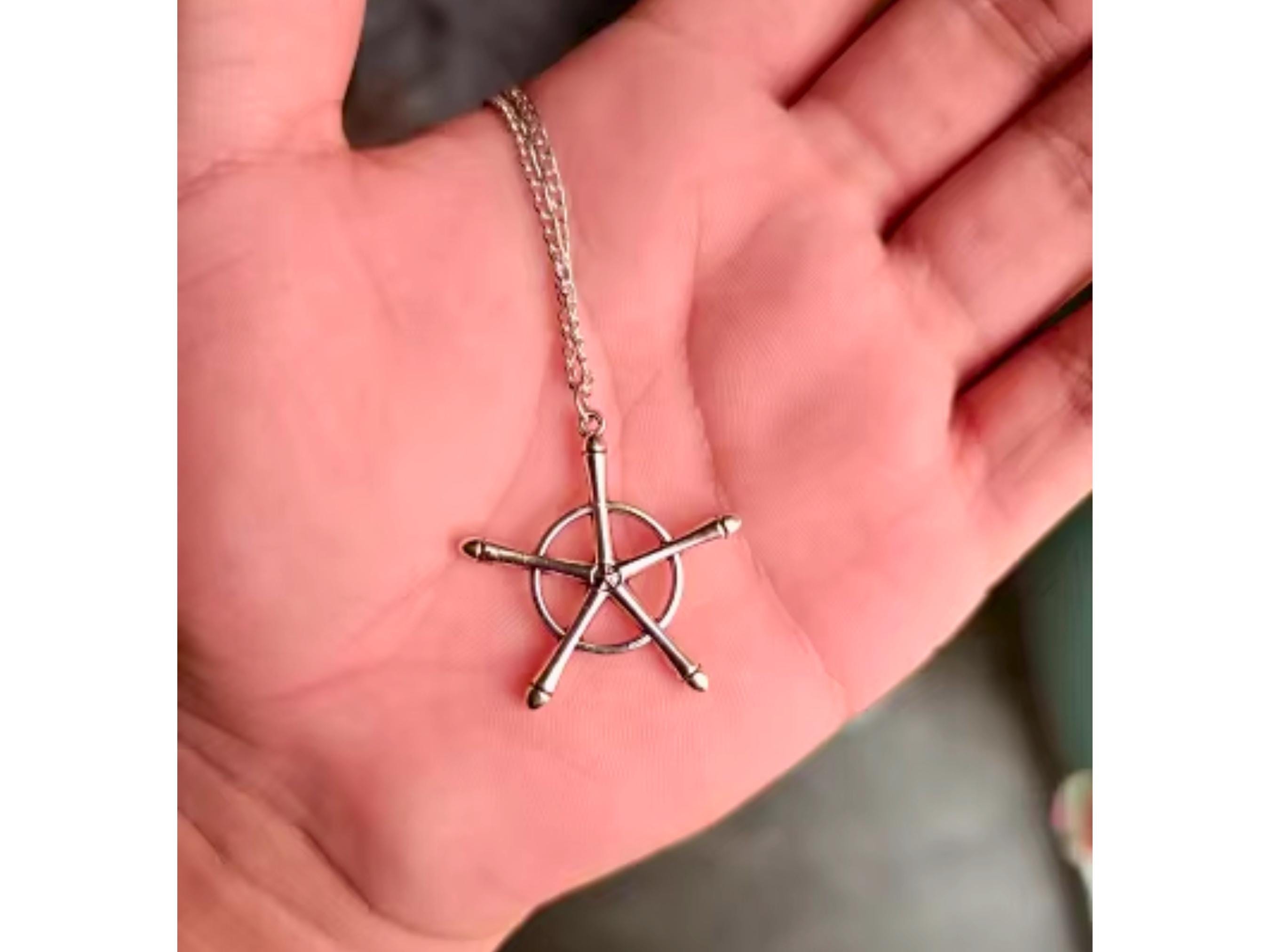 Anime Bleach Necklace Quincy Ishida Uryuu Cosplay Ginrei Gojiaku