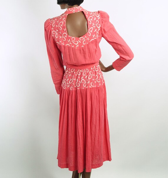 80s Vintage Pink Cotton Gauze Dress Drop Waist Em… - image 3