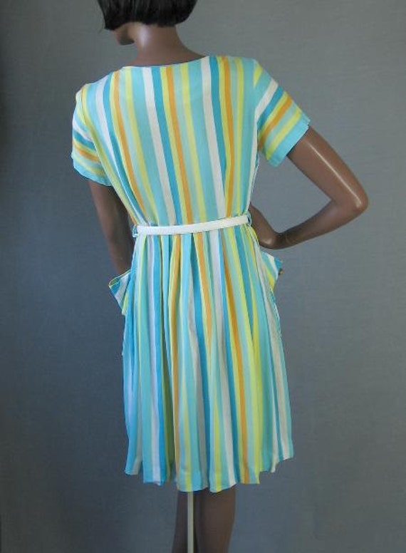 50s 60s Day Dress Vintage Summer House Wife Strip… - image 3