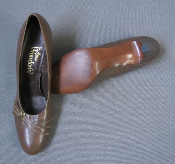 60s Heels Vintage 1960s Pumps Mad Men Brown Shoes… - image 4