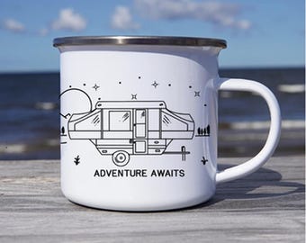 Taza esmaltada de camping con nombre y diseño personalizada, taza de peltre, taza para café, regalo personalizado para road trips
