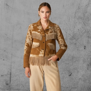 Women’s Handcrafted Cowhide Leather Jacket Soft Durable Classic Design Flattering Fit Lined Luxury Outerwear for Every Occasion