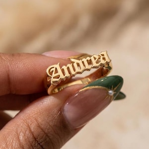 Anillo personalizado 3D de oro de 14k, joyería delicada y personalizada, anillo con placa de nombre personalizada, anillo con nombre en estilo inglés antiguo, anillo gótico personalizado, regalo para mamá.