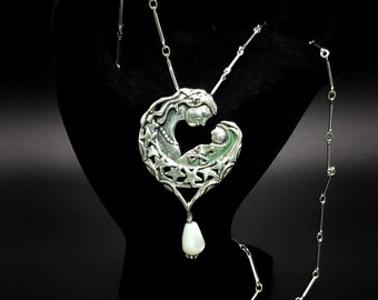 Madre Pendant, MOP, Mother's Pendant, Sterling, Freshwater Pearl, Celebrating Mothers, Birth, Genesis, Stars, SWest, FREE POSTAGE!