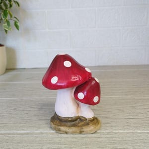 Red Mushroom Figurine – 4.3&quot; Ceramic Toadstool Statue – Woodland Fairy Garden Decor – Cottagecore Gift Ornament – Forest Fly Agaric Statue