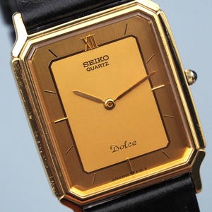 Near Mint  SEIKO Dolce 9520-5140 Quartz Gold Dial Mens Vintage Watch From Japan