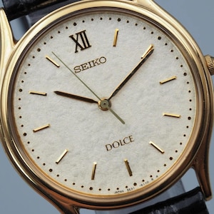 Near Mint  Seiko Dolce 5E31-6070 Champagne Gold Quartz Mens Vintage Watch Japan