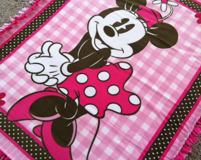 Disney's Minnie Mouse Fleece Throw Blanket. Framed Minnie Etsy