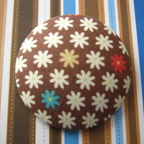 2 and 1\/2  inch large brown flowers sewing button