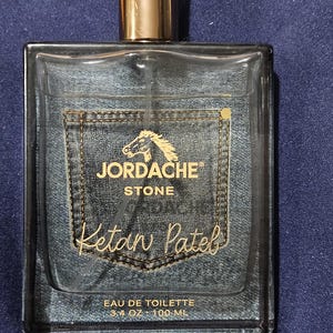 Incisione personalizzata su flacone di profumo – Fragranza ricordo personalizzata e incisa a mano / Matrimoni • Festività • Occasioni speciali