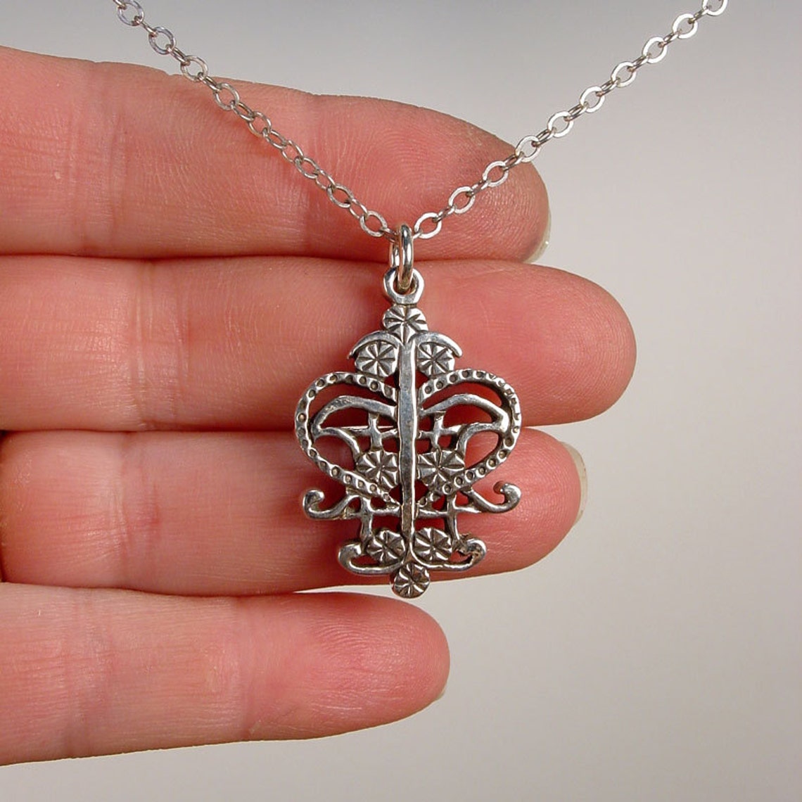 Voodoo Anhänger Bronze Bronze Ogou Feray Voodoo Loa Veve Anhänger Vodoun Halskette Bronze Halskette Talisman Amulett