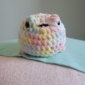 Amigurumi Rainbow Rain Frog