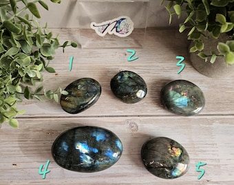 Labradorite Palm Stones- Sunset & Blue Flash (Third Eye Chakra)