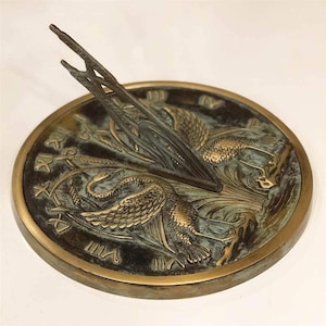 Brass Swan Garden Sundial: Engraved Home & Garden Decor